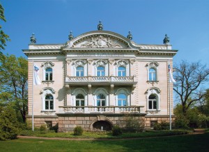Villa Eschebach (Albertplatz Dresden) Hauptsitz der Dresdner Volksbank Raiffeisenbank